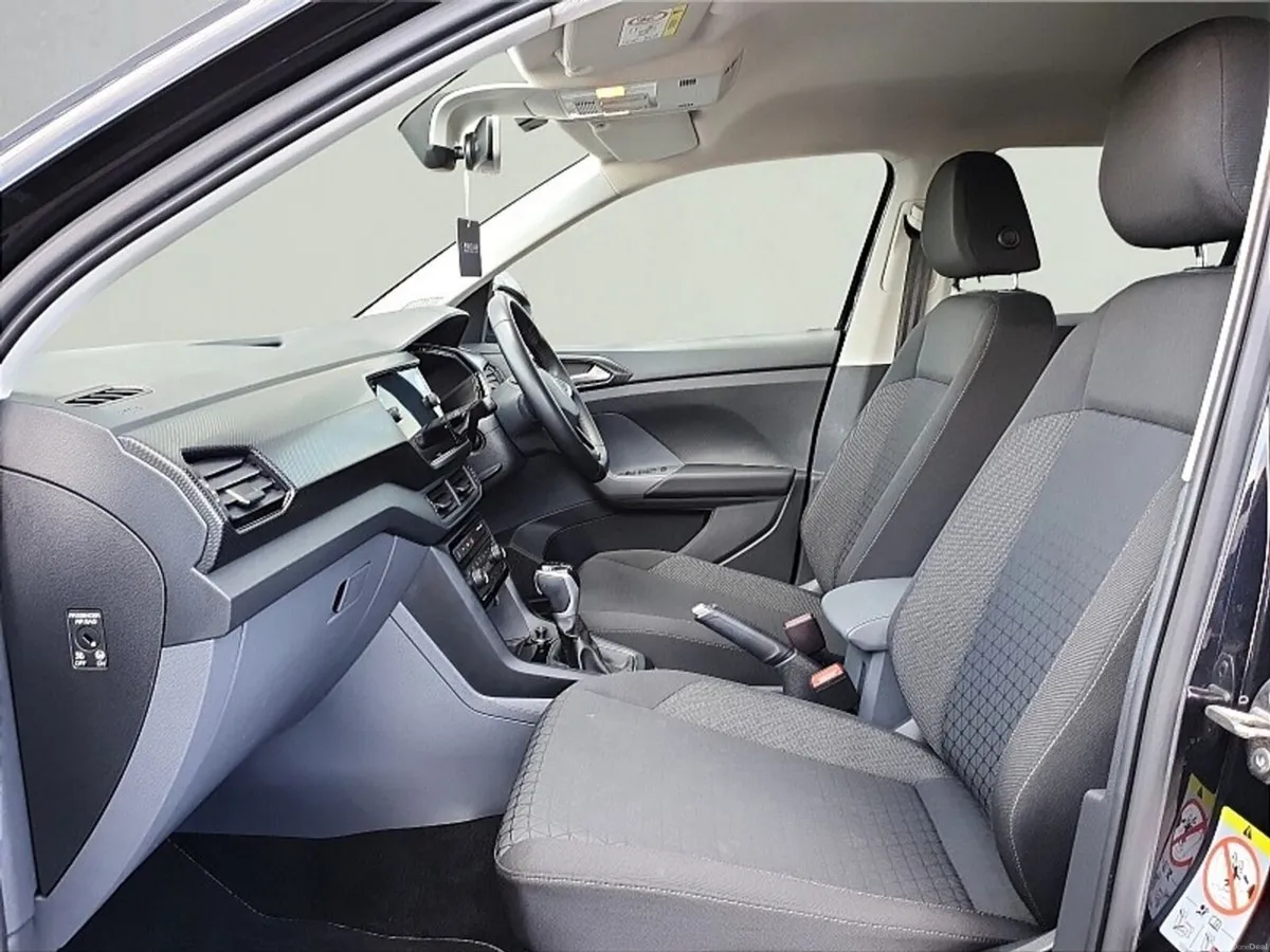 Volkswagen T-Cross ** FIRST EDITION ** 1.0L AUTO * - Image 6