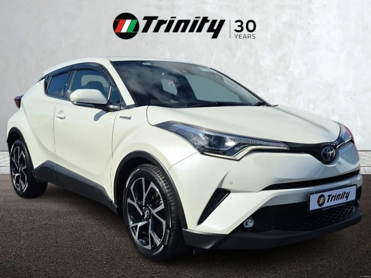 Toyota C-HR ** 1.8 HYBRID ** AUTO ** HUGE SPEC ** - Image 1
