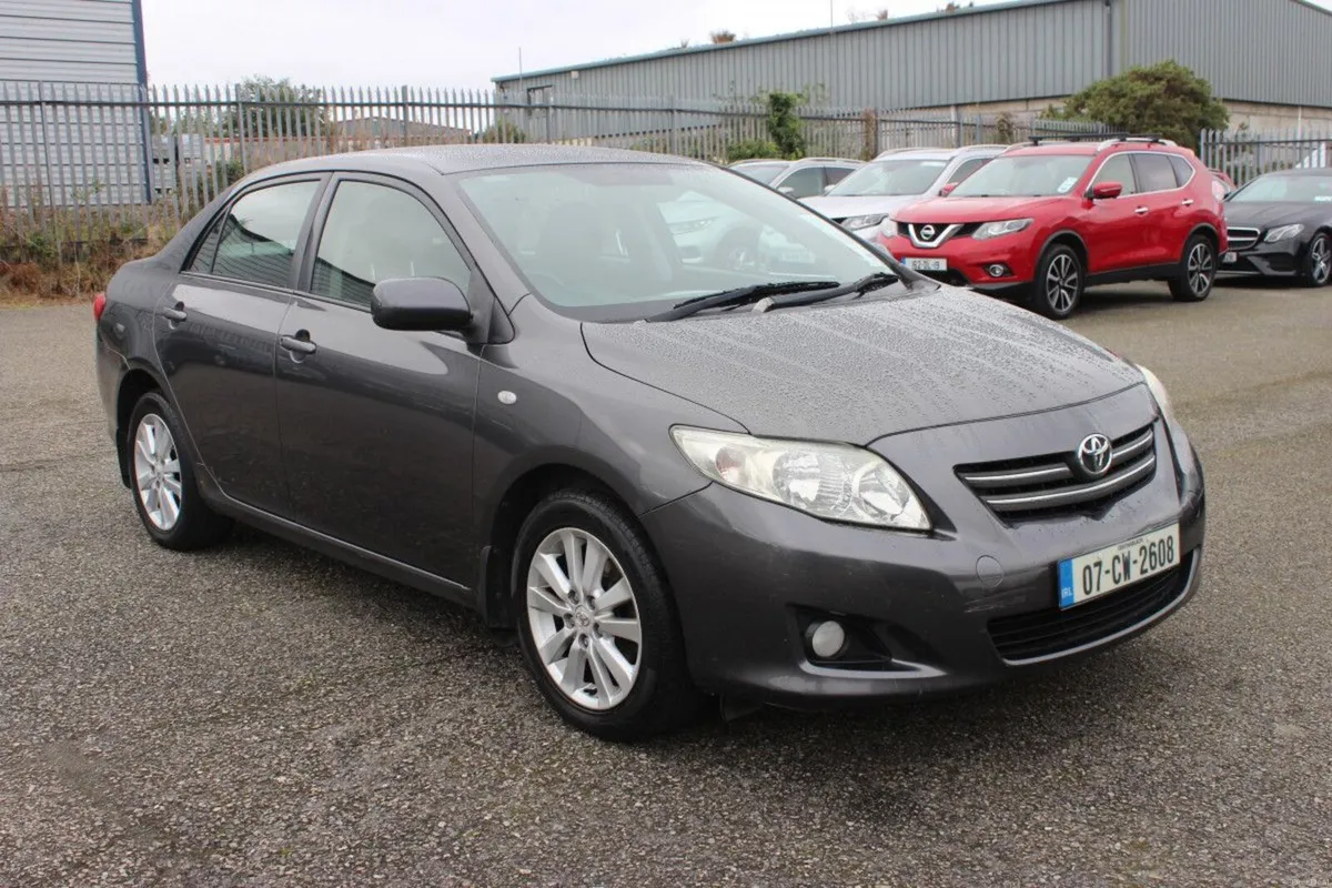 Toyota Corolla 1.4 Luna - TENDER 11 - Image 1
