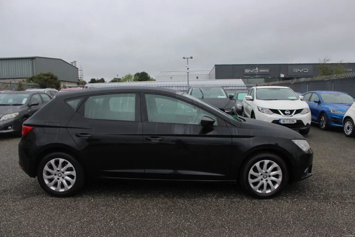SEAT Leon ST 1.6 TDI SE - TENDER 9 - ENGINE LIGHT - Image 2