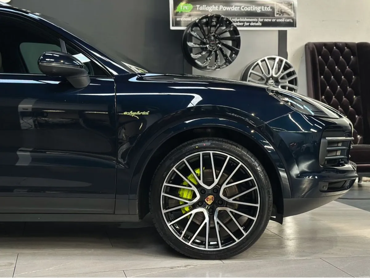 PORSCHE CAYENNE V6 E-HYBRID 4DR AUTO - Image 6