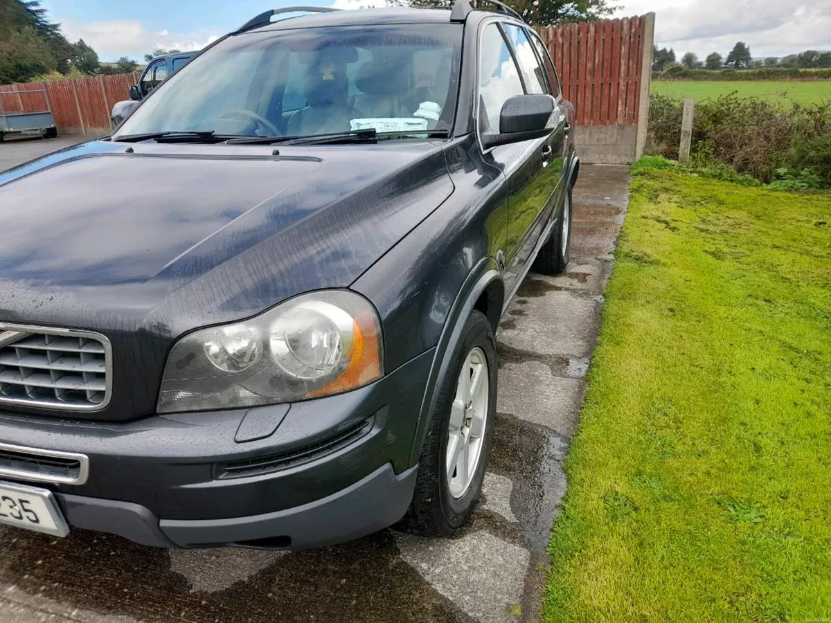 2011 Volvo XC 90 - Image 4