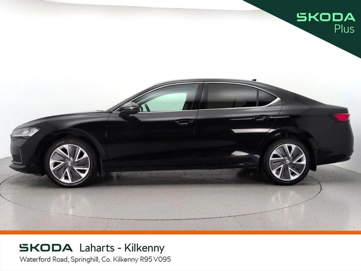 Skoda Superb SELECTION 2.0TDI 150HP DSG *REAR CAME - Image 6