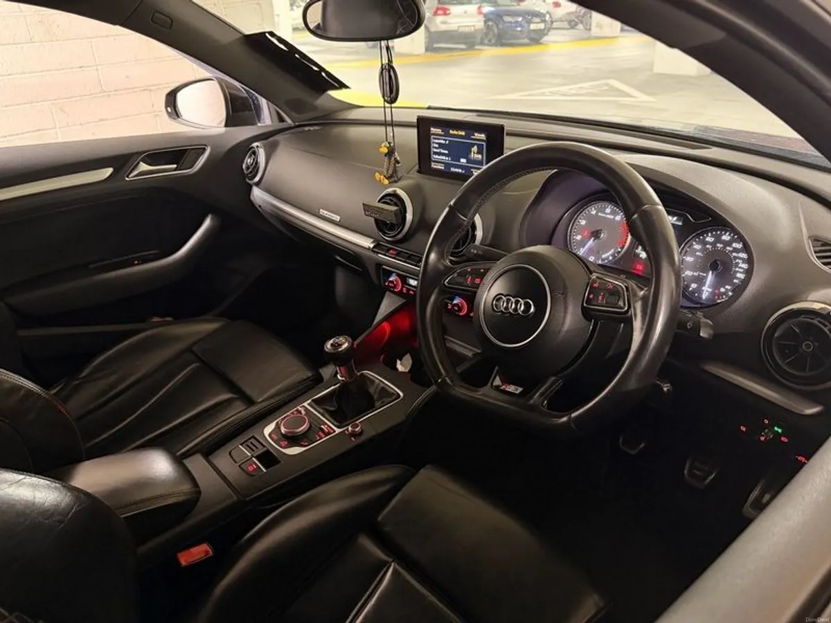 2015 Audi S3 - Image 5
