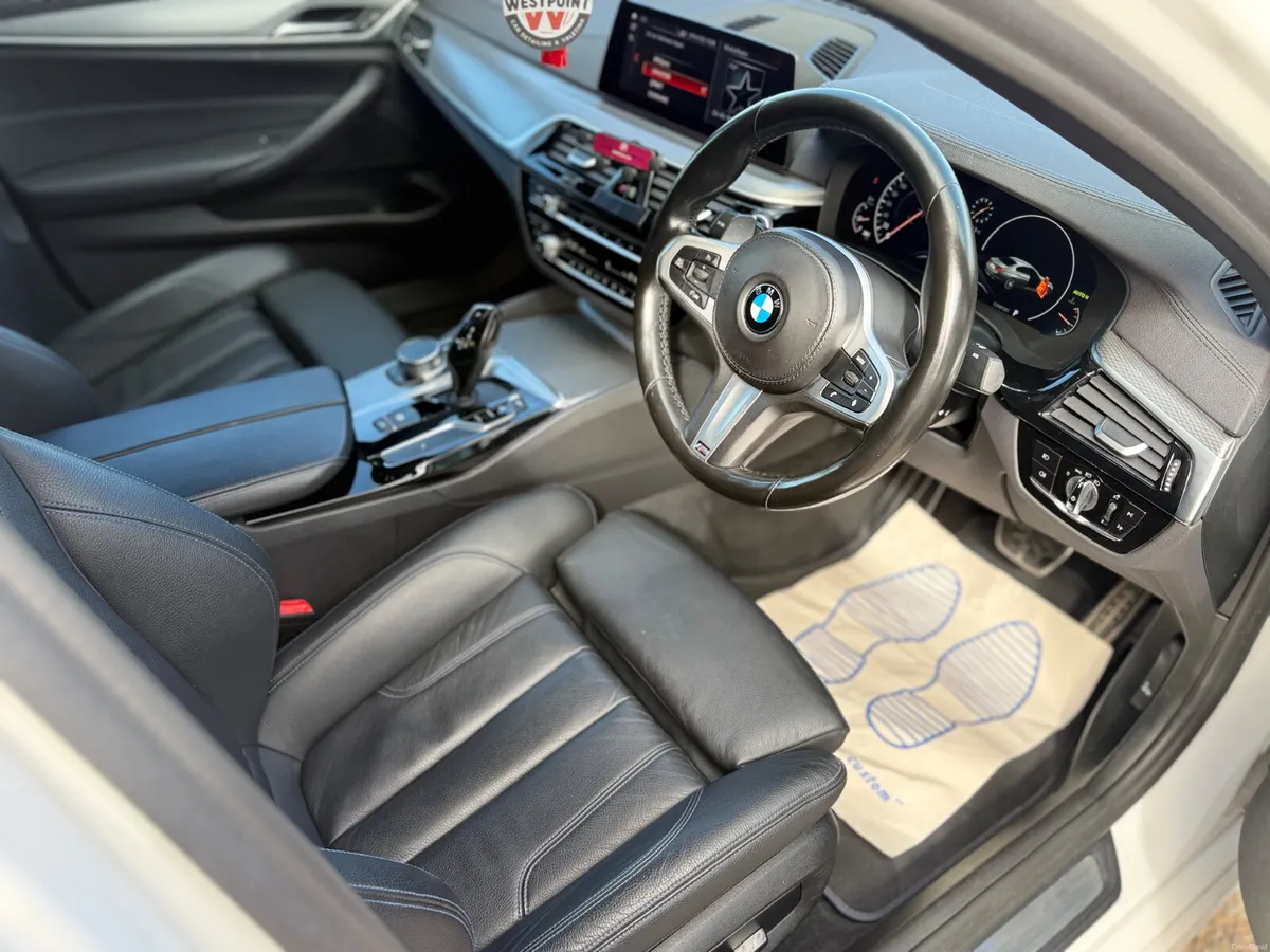 BMW 520D 2019 - M SPORT - AUTO - VERY LOW KMS - Image 6