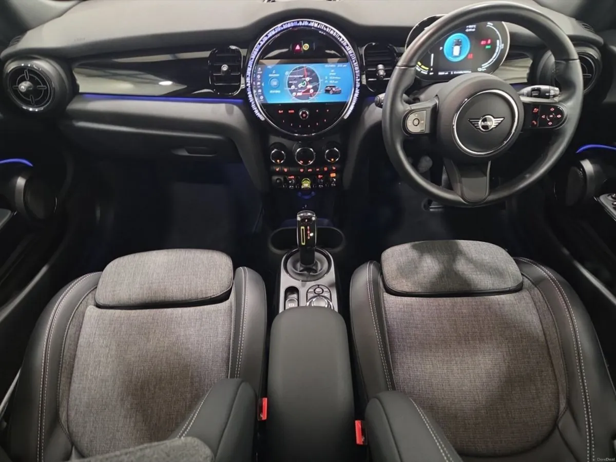 Mini Cooper Electric Level 2 - Image 4