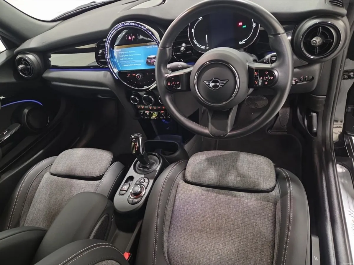 Mini Cooper Electric Level 2 - Image 6