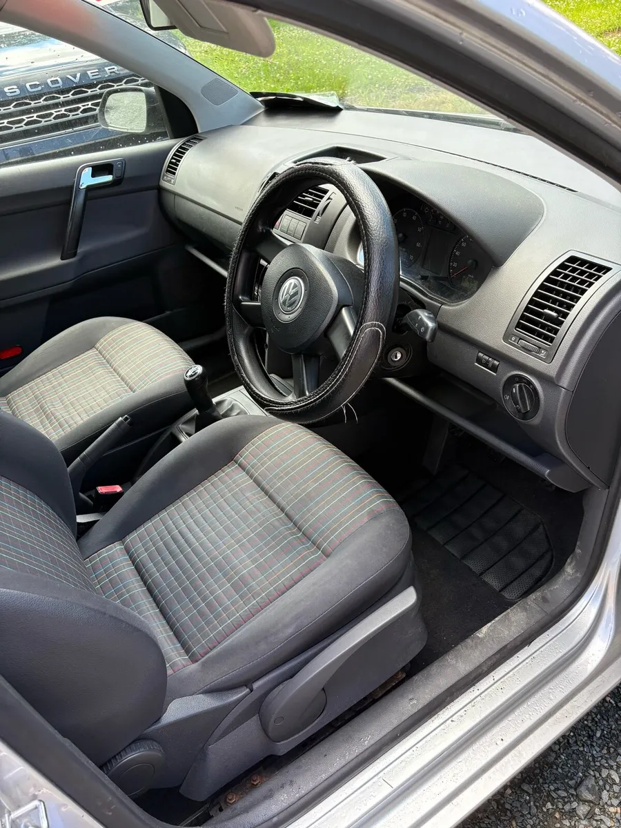 Volkswagen Polo 2006 1.2L - Image 4