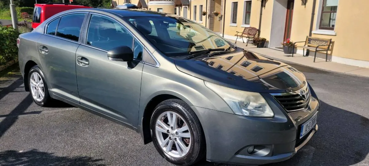 Avensis 087 6727456 - Image 1