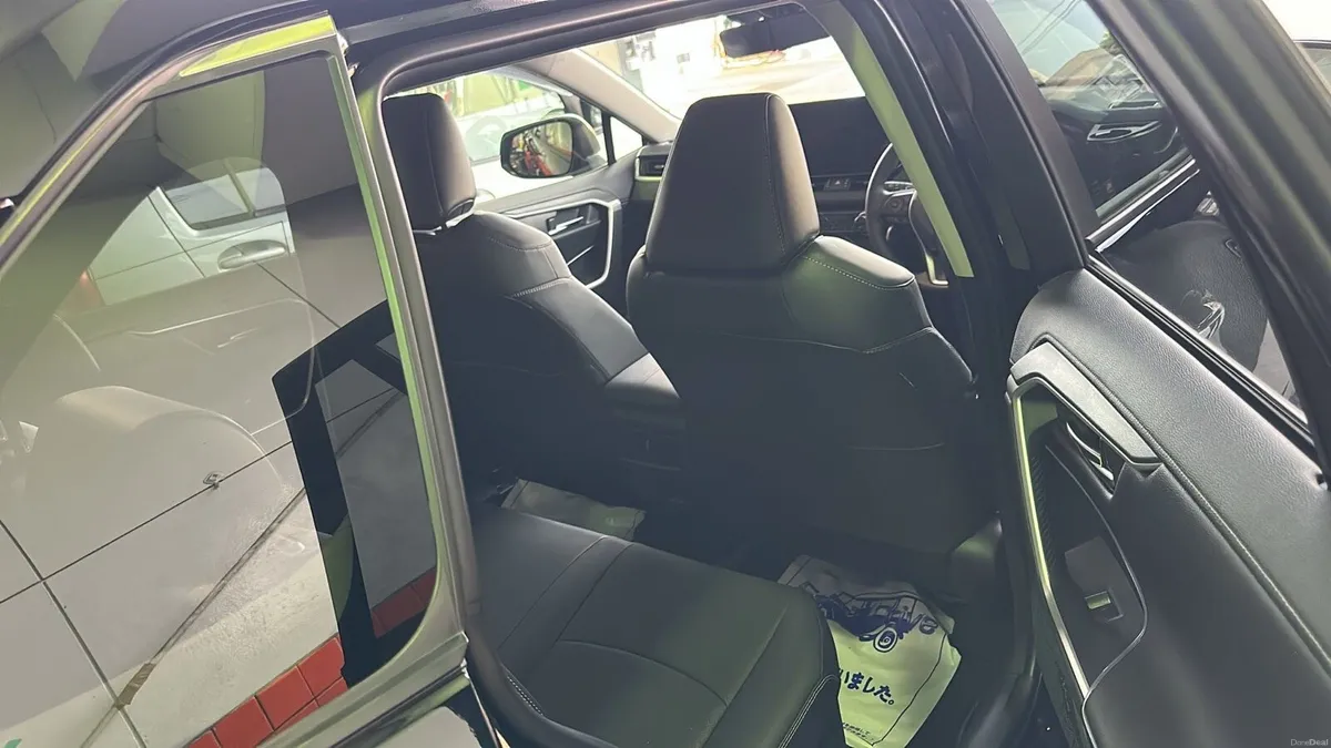 RAV4 2025 - Image 3