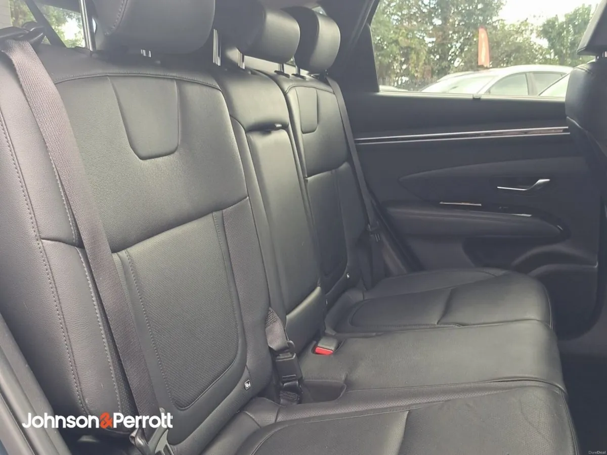 Hyundai Tucson 2WD Executive Plus HEV STG Auto - Image 5
