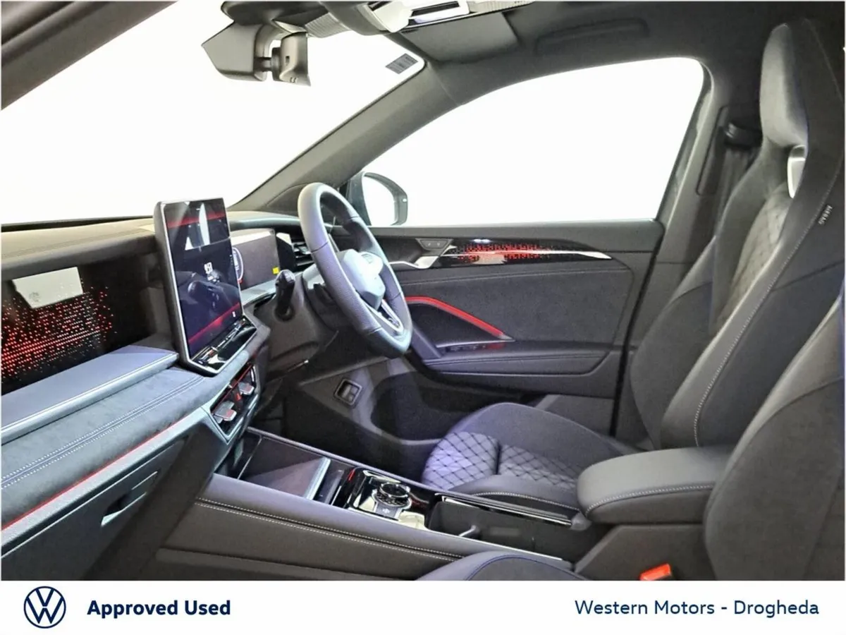 Volkswagen Tayron 1.5 TSI 204PS R-Line 75 PHEV DSG - Image 4