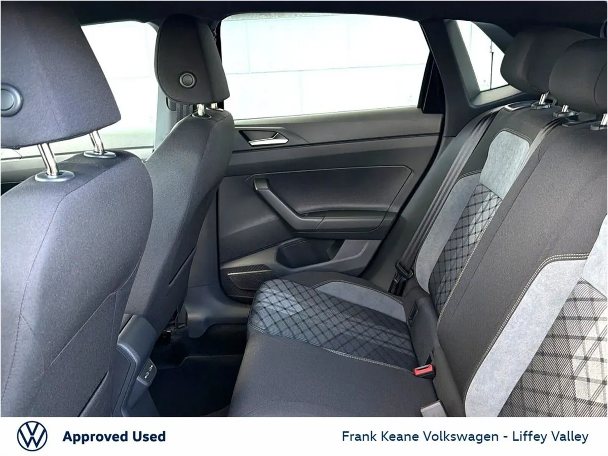 Volkswagen Polo *NEARLY NEW* R-LINE 75 1.0TSI 95BH - Image 6