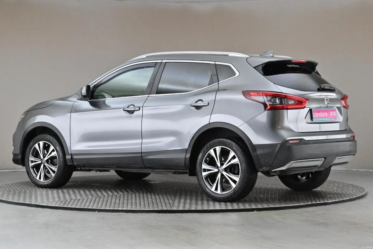 Nissan Qashqai 1.5 DCI N-CONNECTA **GLASS ROOF**36 - Image 6