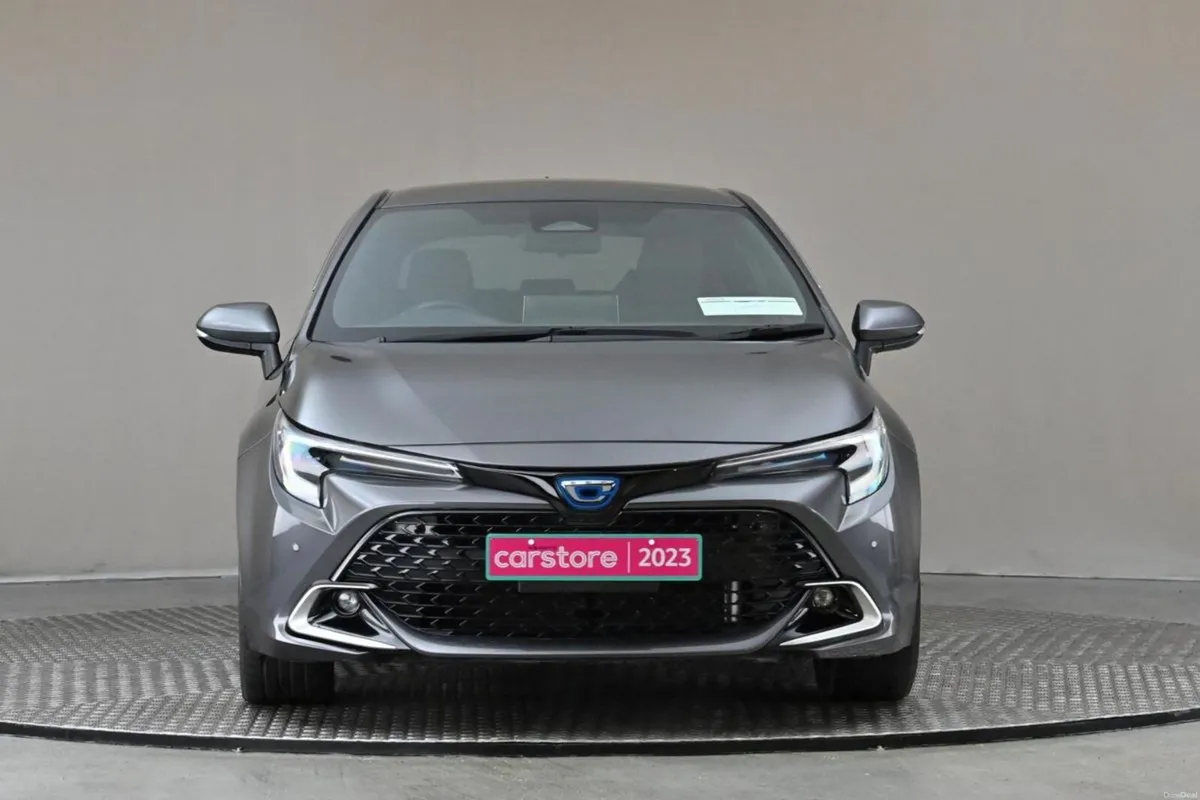 Toyota Corolla 1.8 HYBRID SPORT **DIG DASH**REVERS - Image 2
