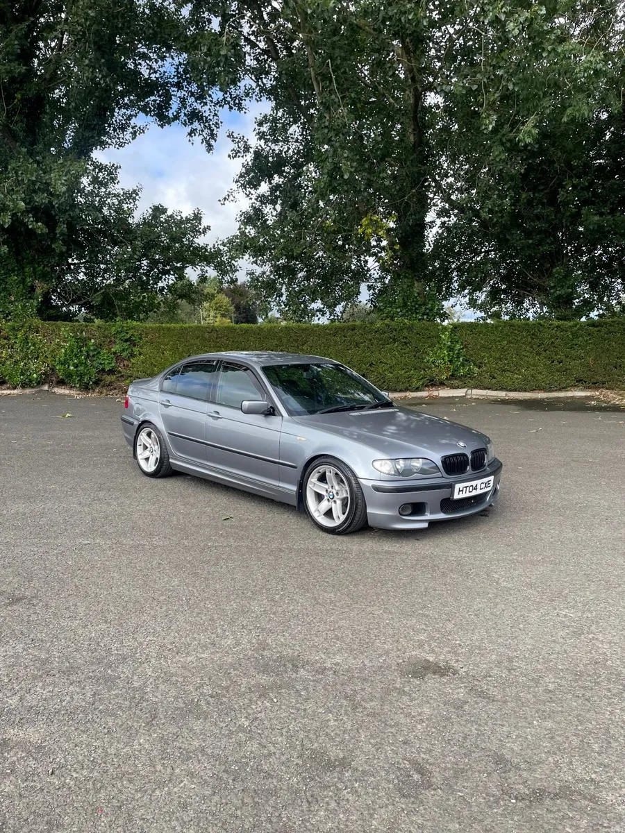 BMW 3-Series 2004 - Image 3
