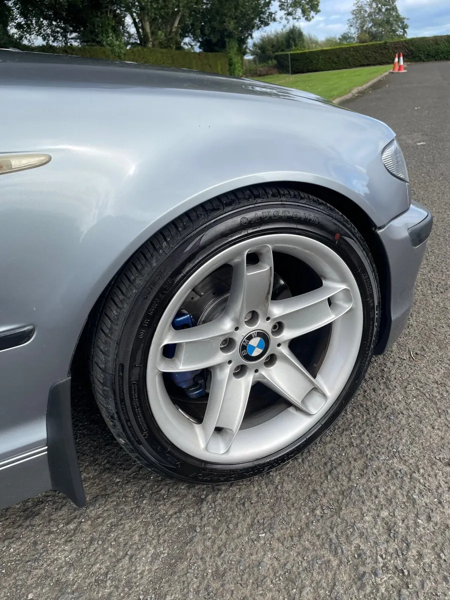 BMW 3-Series 2004 - Image 5