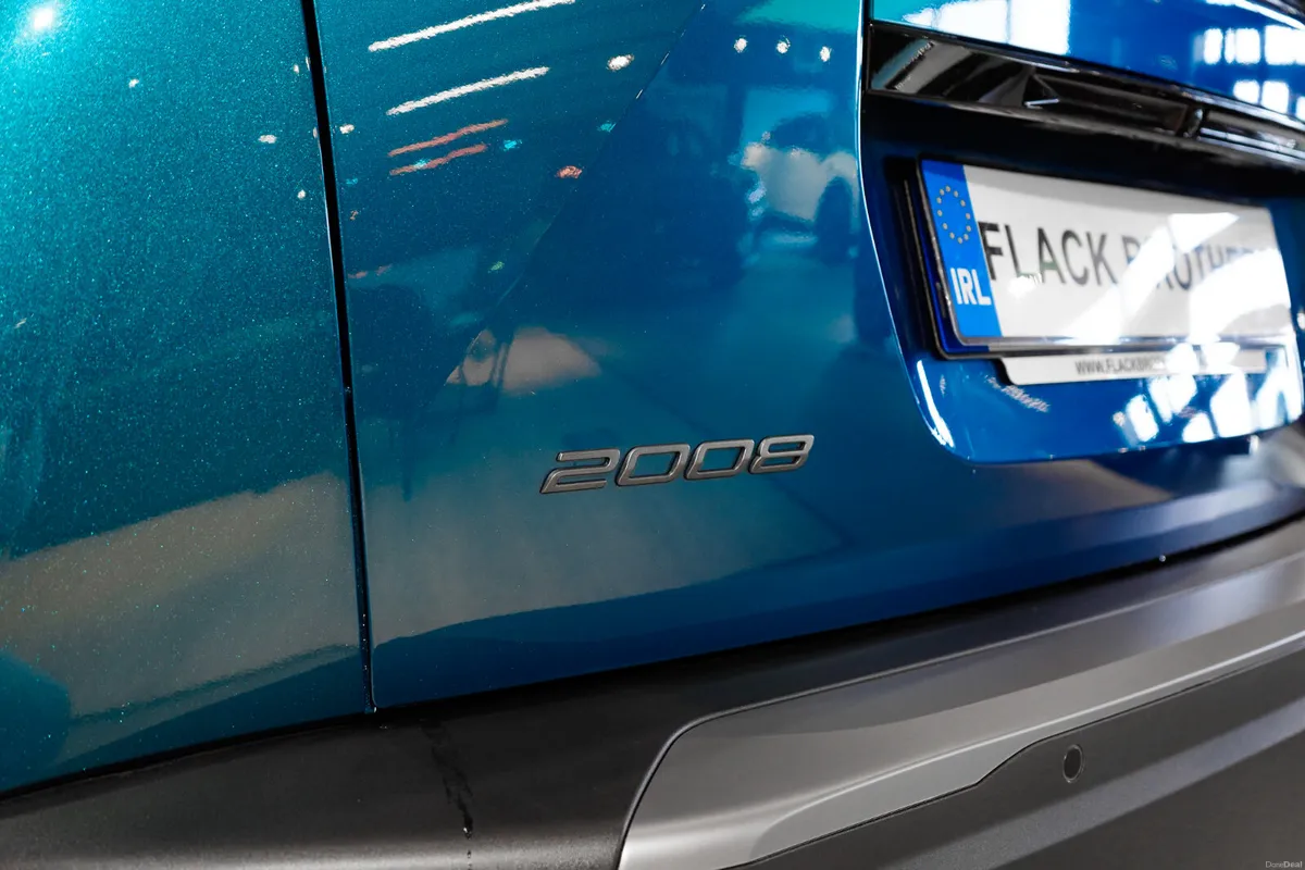 2026 Peugeot 2008 Allure Hybrid 110bhp e-DCS6 Auto - Image 6