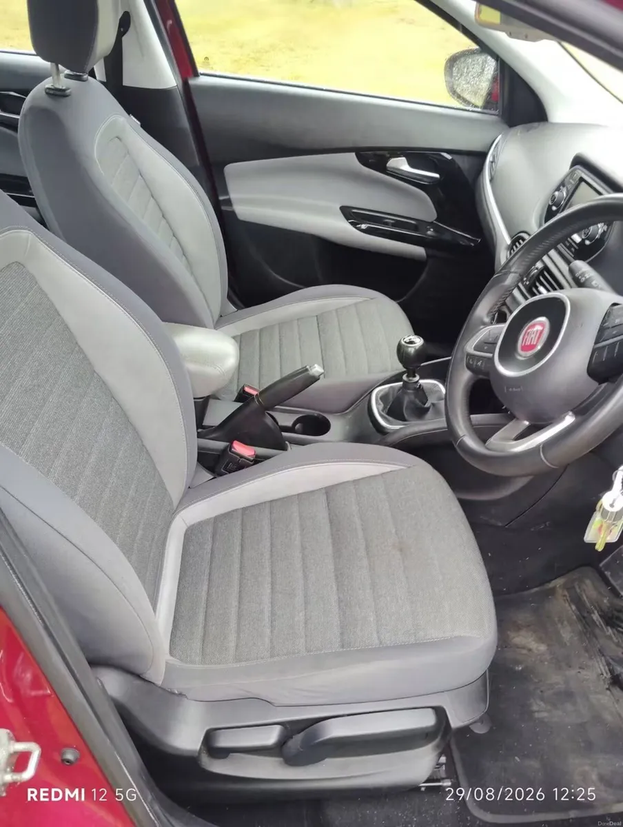 2017 Tipo 1.6 Lounge Spec - Image 2