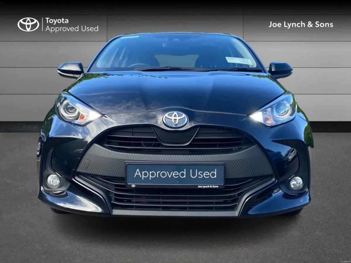 Toyota Yaris YARIS 1.5 HYBRID LUNA - Image 5