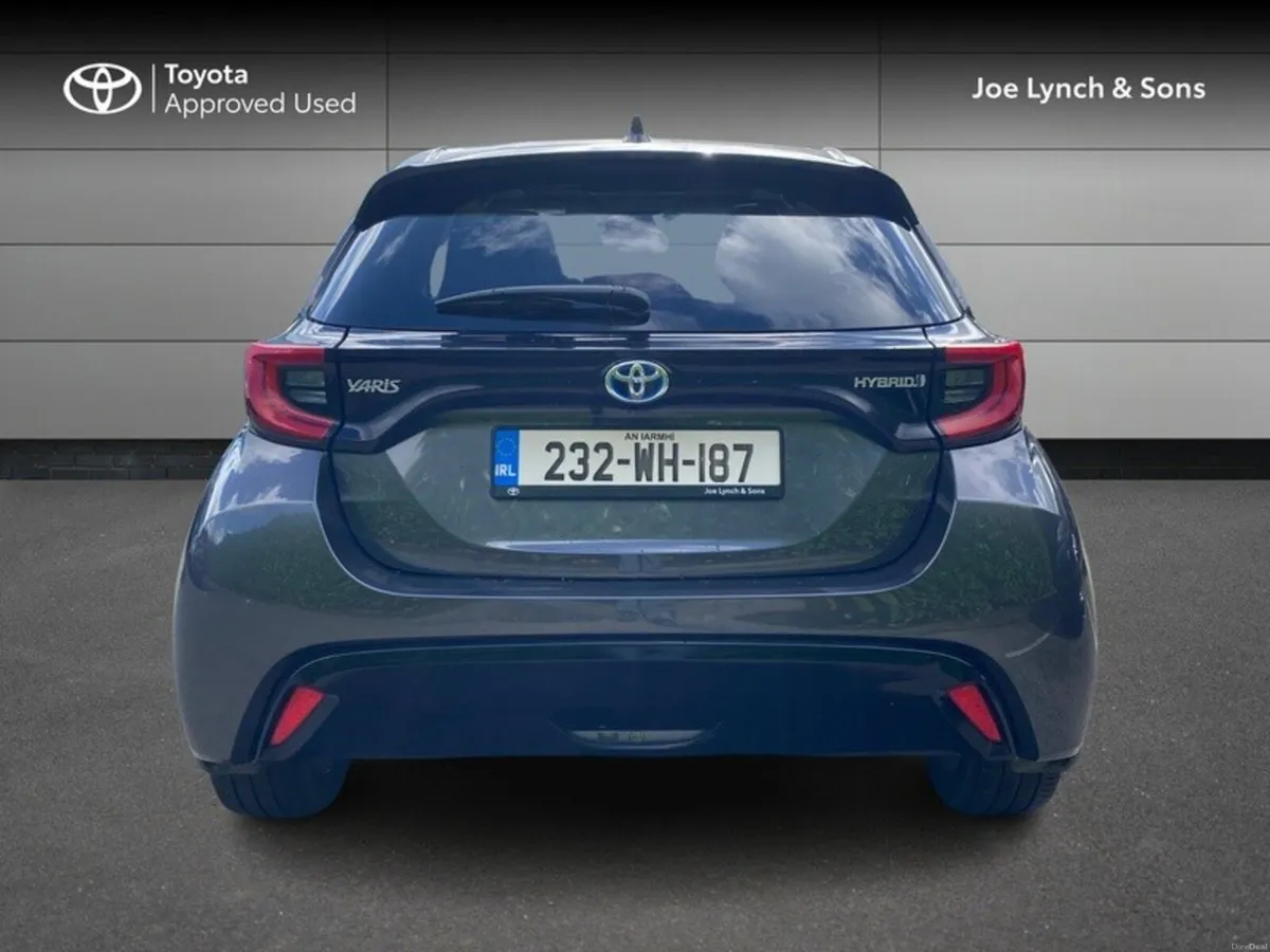 Toyota Yaris YARIS 1.5 HYBRID PLATINUM - Image 4