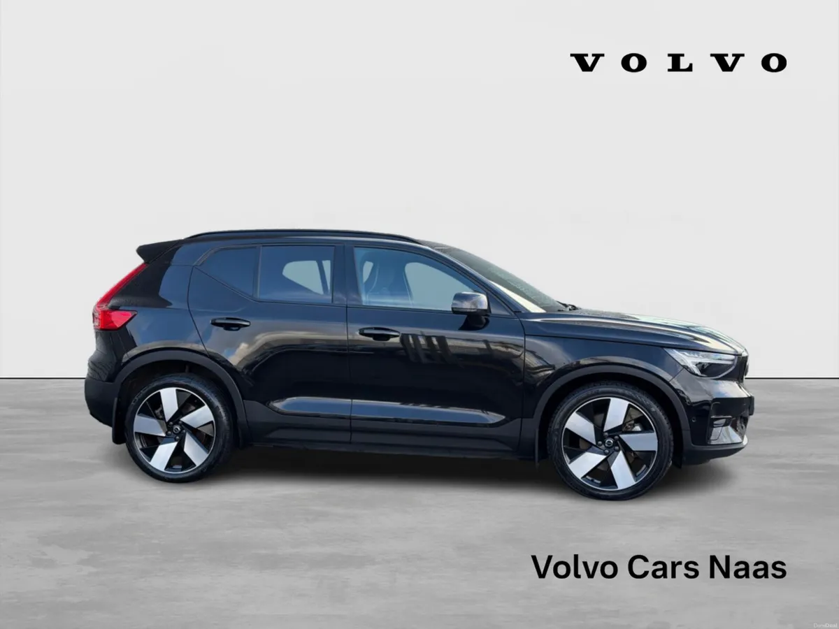 Volvo XC40 2023 - Image 3
