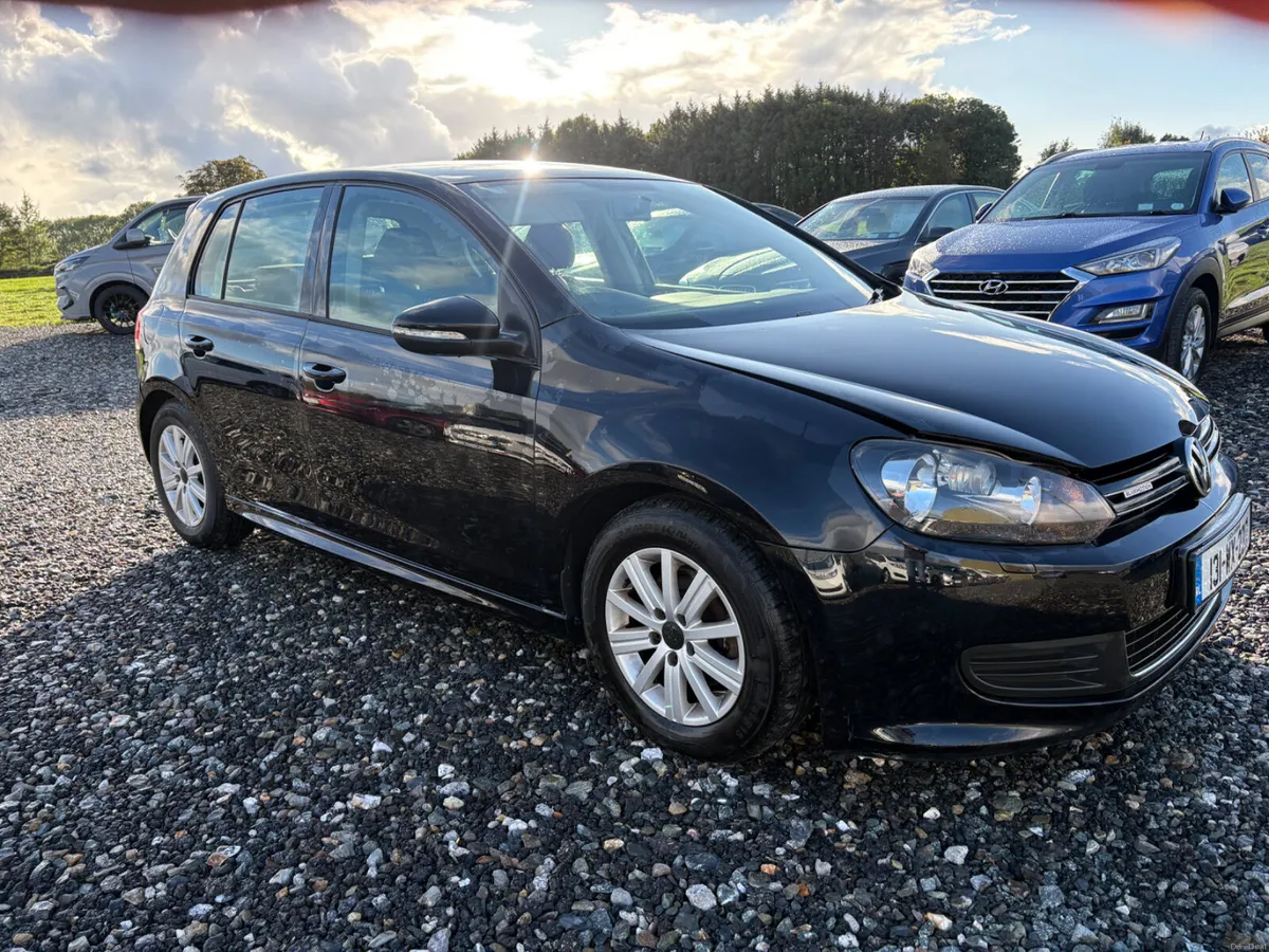 2013 Volkswagen Golf 1.6 TDi - Image 1