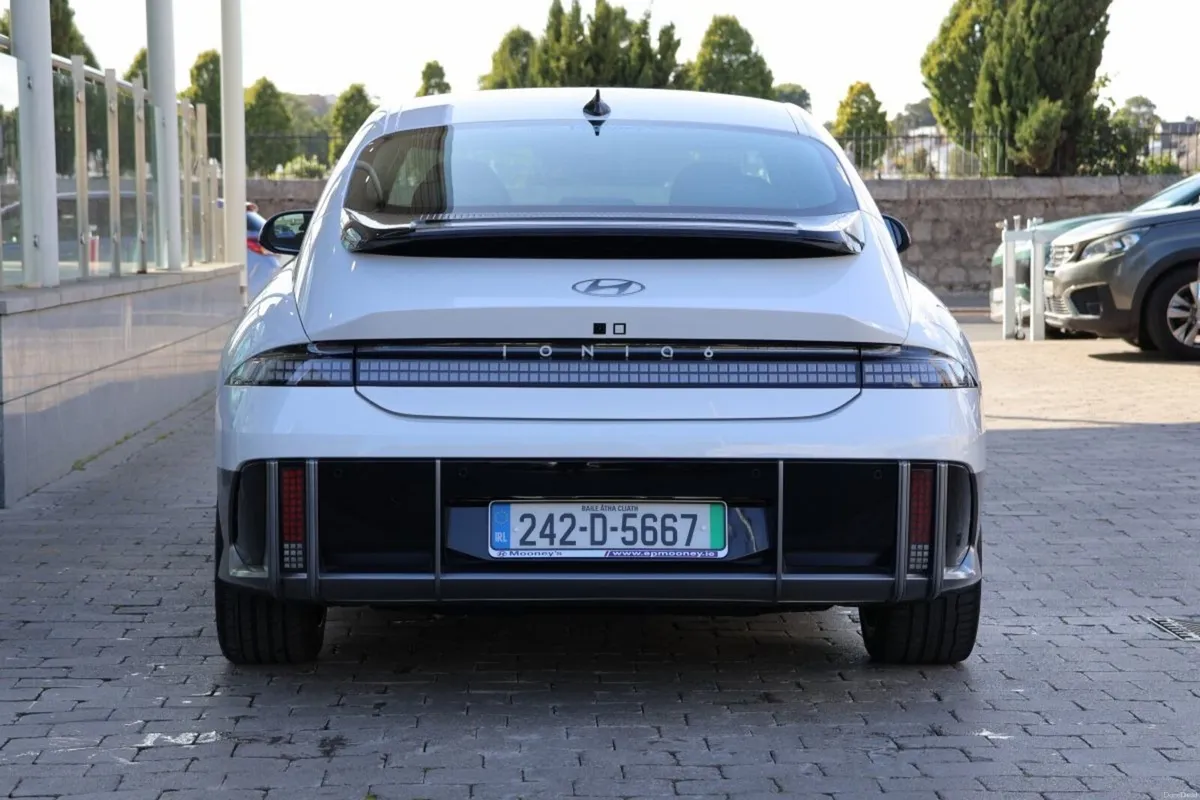 Hyundai IONIQ 6 Ioniq 6 Signature 77kWH, Upgraded - Image 5