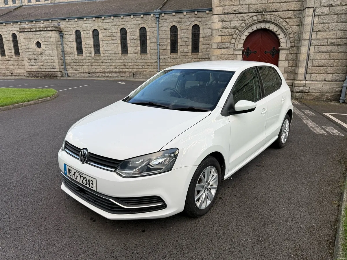 Volkswagen Polo 1.2 NCT 8/27 | CarPlay | Camera - Image 3