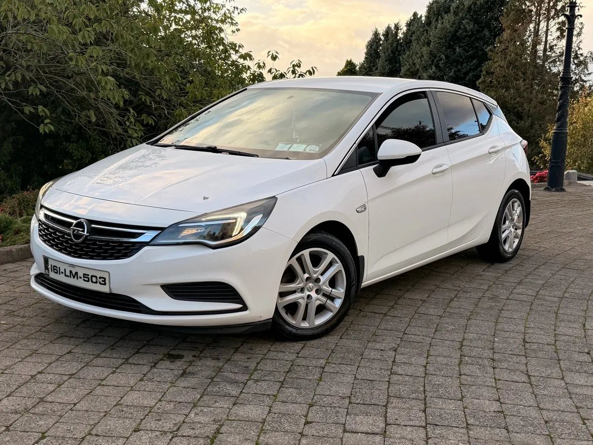 2016 Opel Astra 1.6 cdti new nct 08/27 tax 09/26 - Image 1
