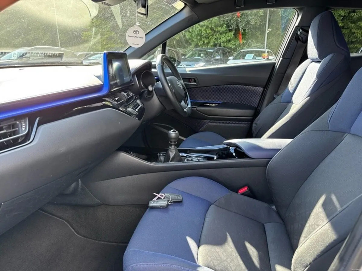 Toyota C-HR C-HR 1.2T LUNA SPORT - Image 6