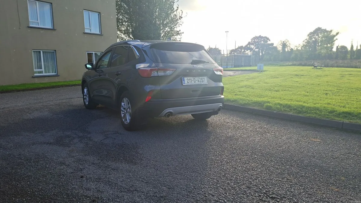 Ford Kuga 2021 - Image 6