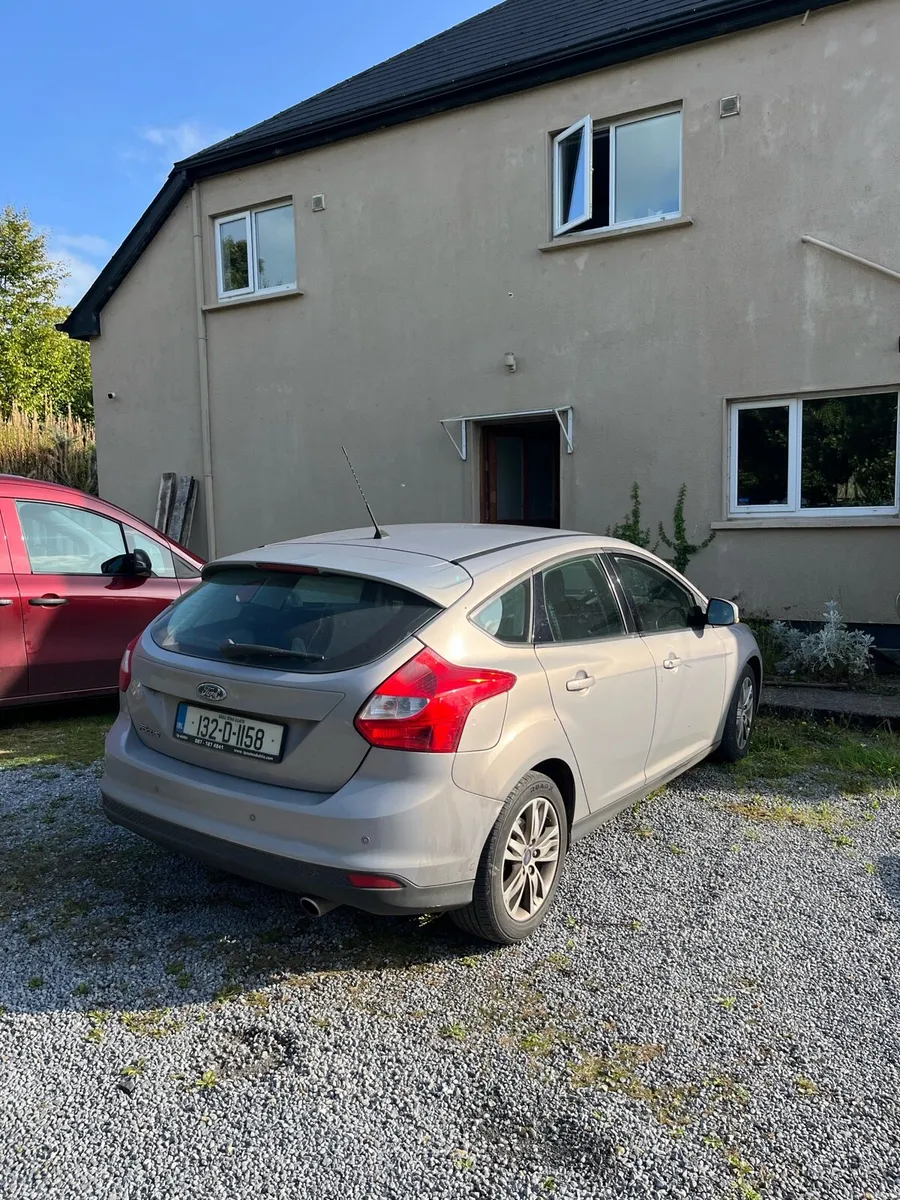 Image 2 of 6