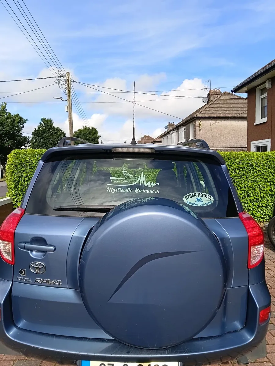 Toyota RAV4 2007 - Image 2