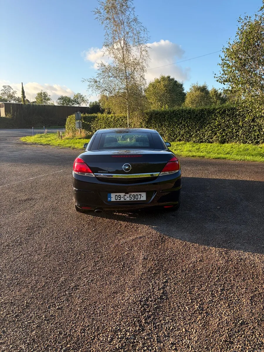 Opel Astra H TT convertible - Image 6