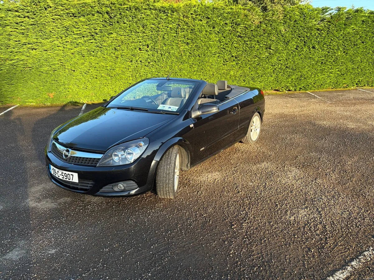 Opel Astra H TT convertible - Image 2