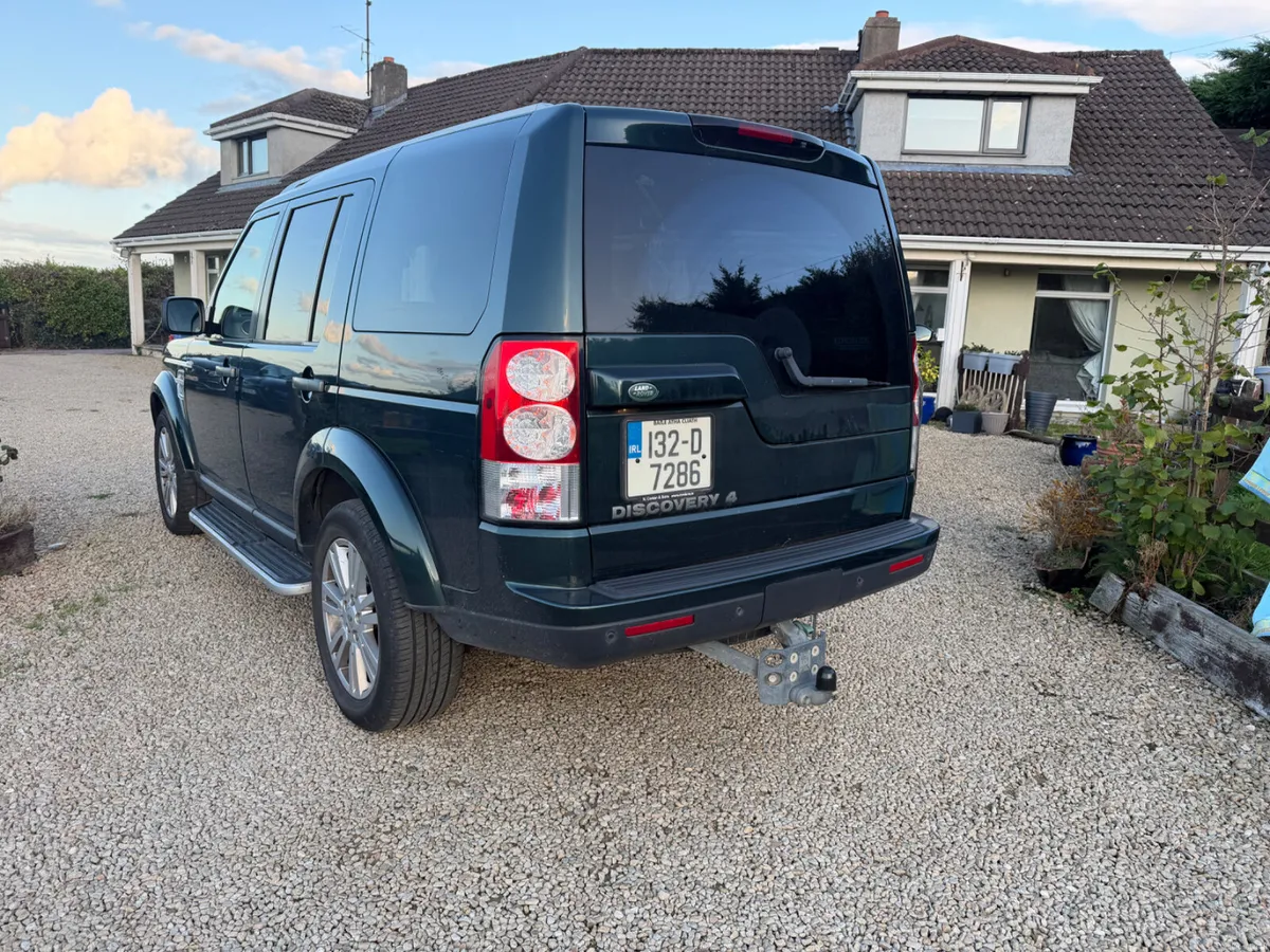 Land Rover Discovery 3.0 5 Seater Crew Cab 2013 - Image 5
