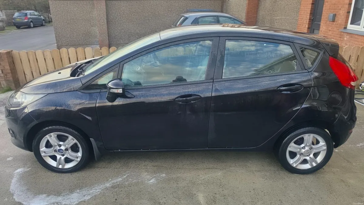 Ford Fiesta 2009 - Image 4