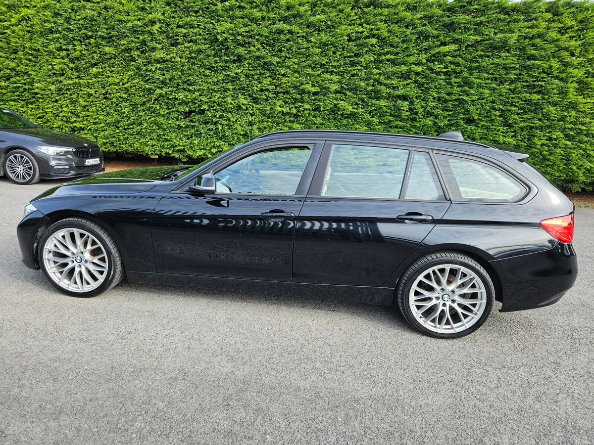 BMW 3-Series 2013 2.0 D SE TOURING - Image 4