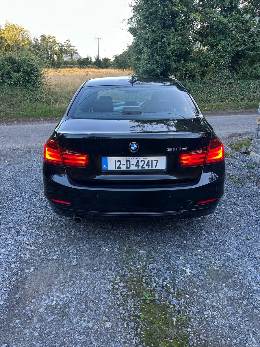 Bmw 318 F30 D sport 4dr - Image 4