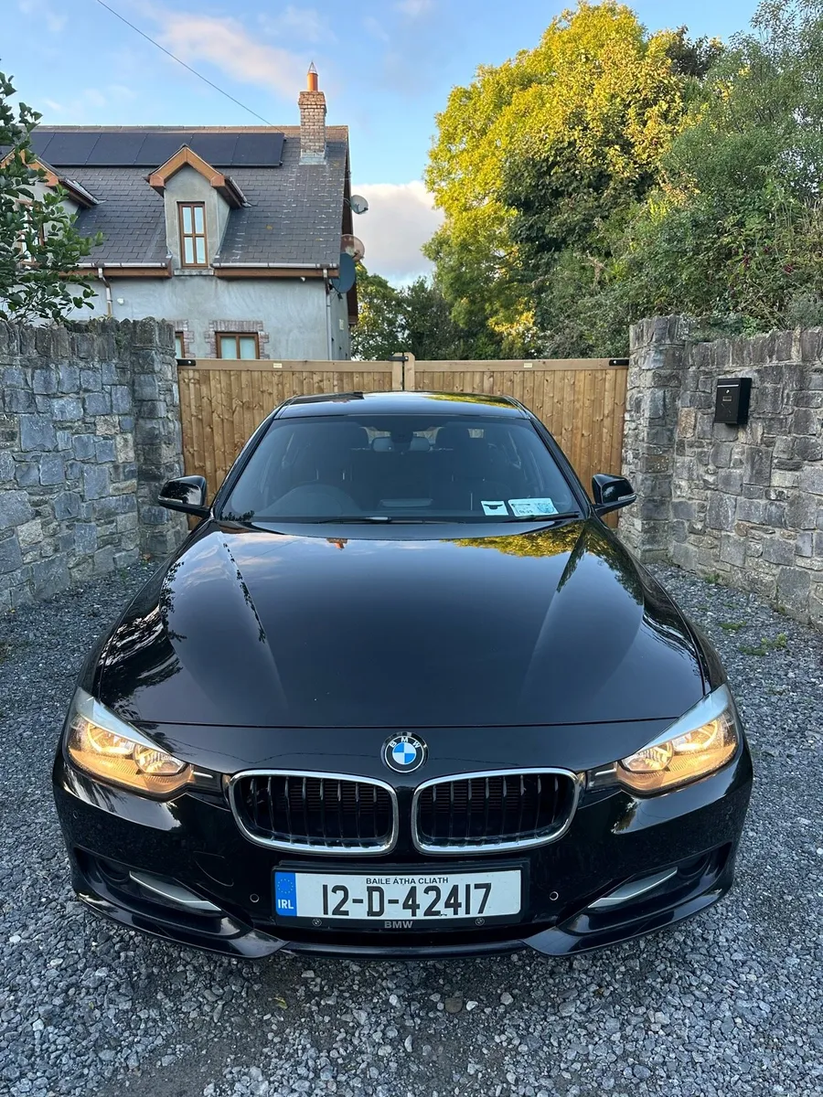 Bmw 318 F30 D sport 4dr - Image 2