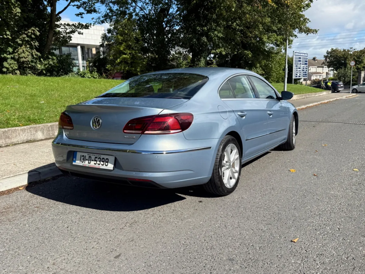 Volkswagen Passat SPORT 2.0 TDI MANUAL 6SPEED FWD - Image 4