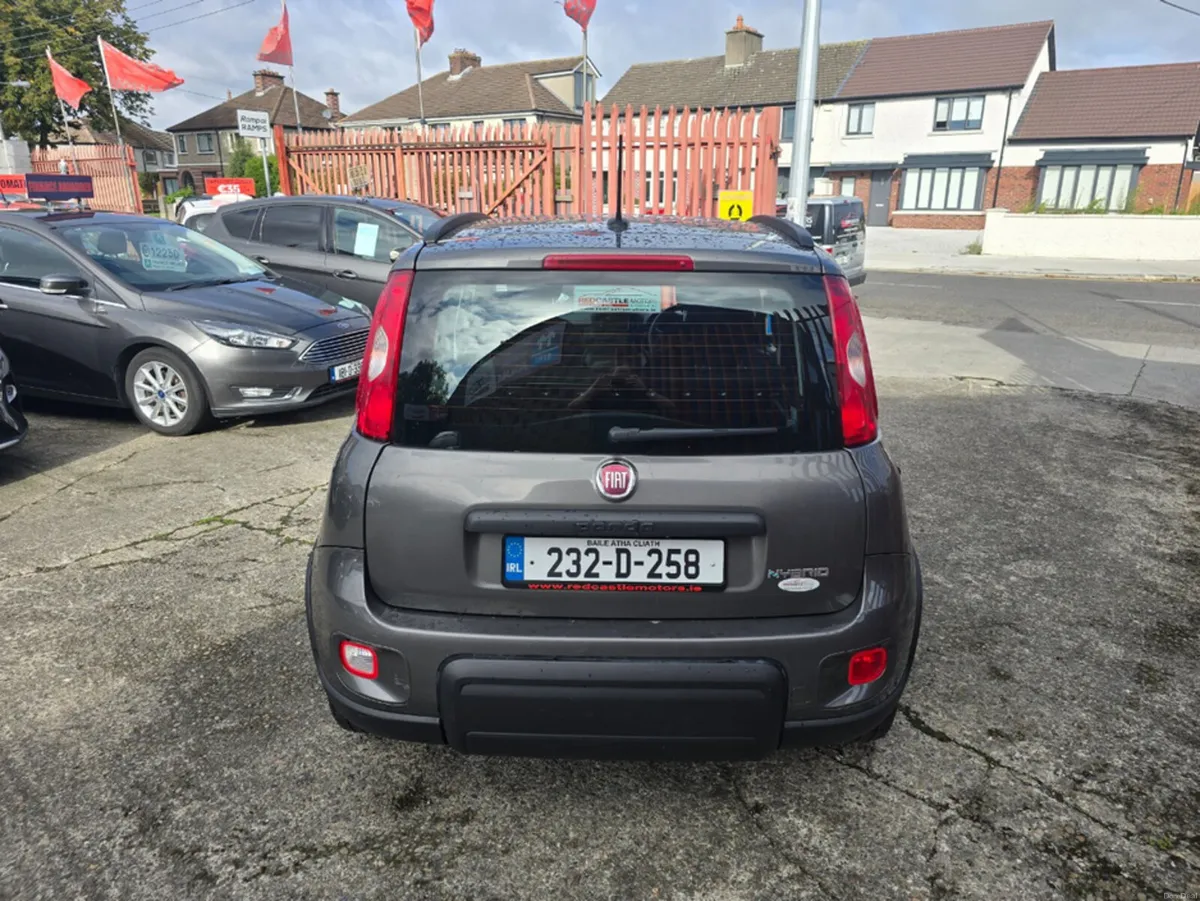 Fiat Panda 1.0 MHEV 5DR - Image 4