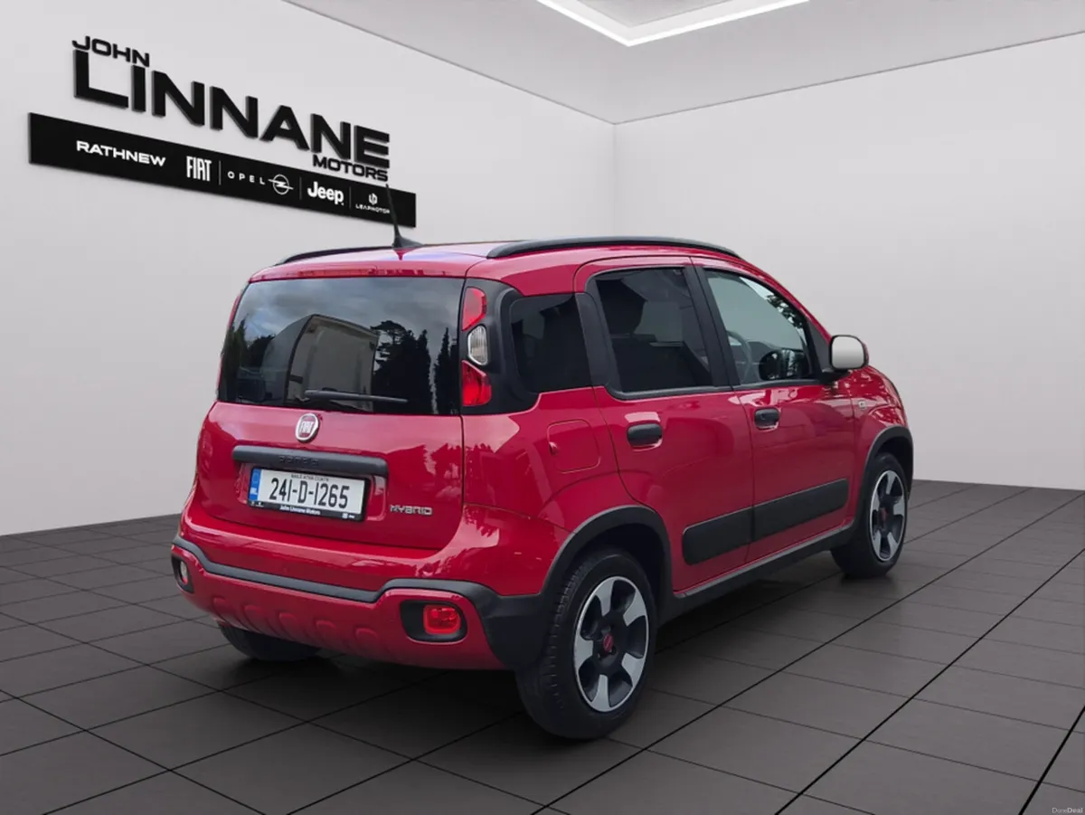 Fiat Panda 1.0 MHEV CROSS 5DR - Image 5