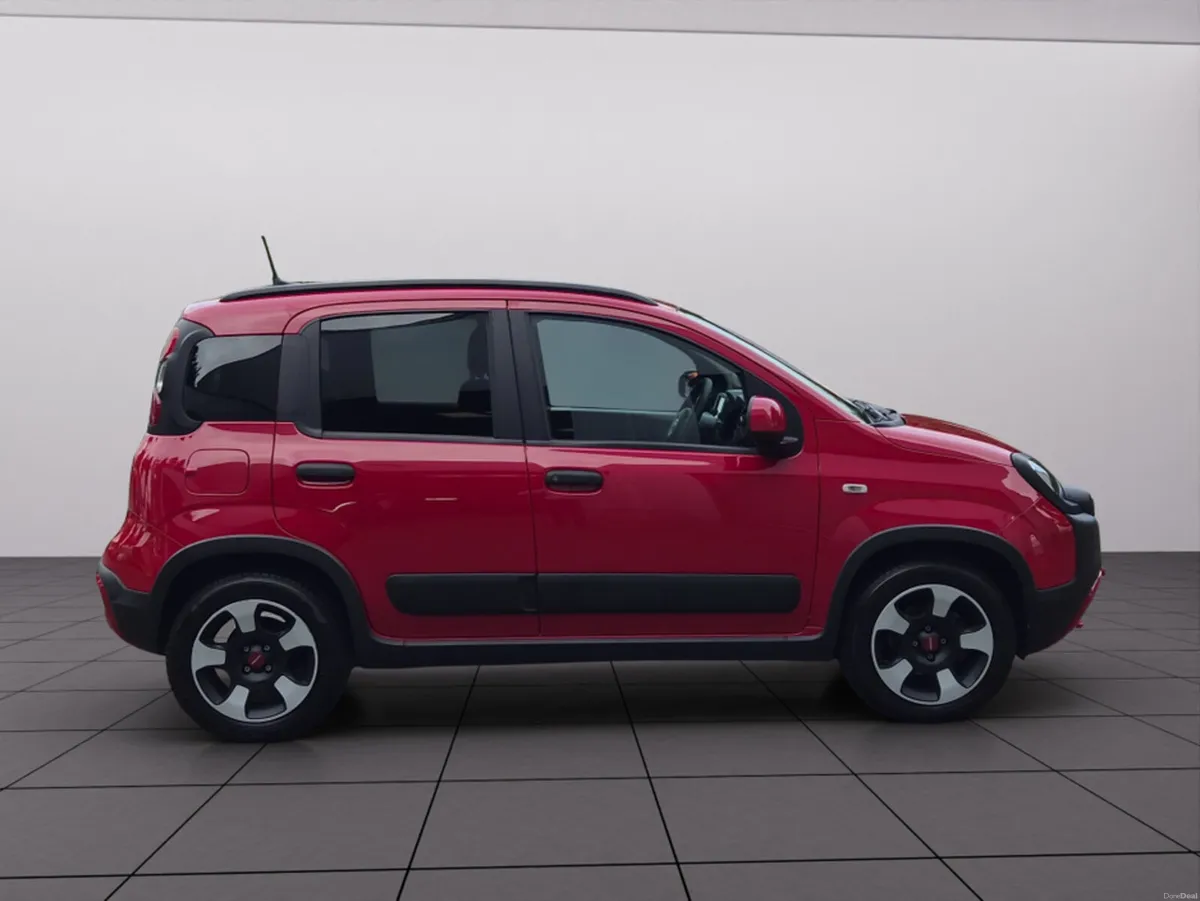 Fiat Panda 1.0 MHEV CROSS 5DR - Image 6