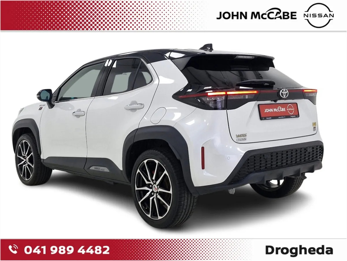 Toyota Yaris Cross HYBRID GR SPORT 2 TONE AUTOMATI - Image 5
