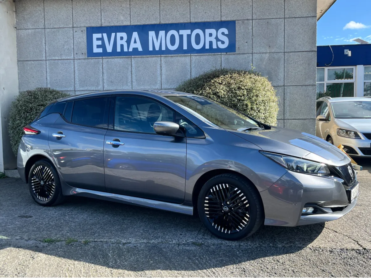 Nissan Leaf N-CONNECTA EV ELECTRIC //LOW MILES//HI - Image 3
