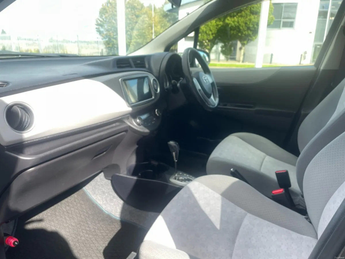 Toyota Yaris DBA-NSP130 CVT 5DR AUTO - Image 2