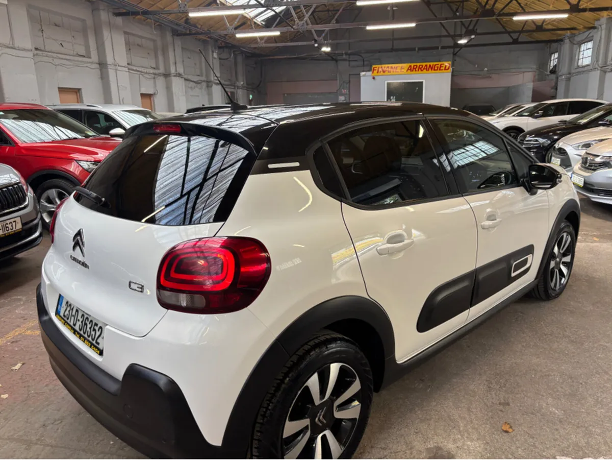 Citroen C3 FLAIR PURETECH 82BHP EU6.4 M - Image 2