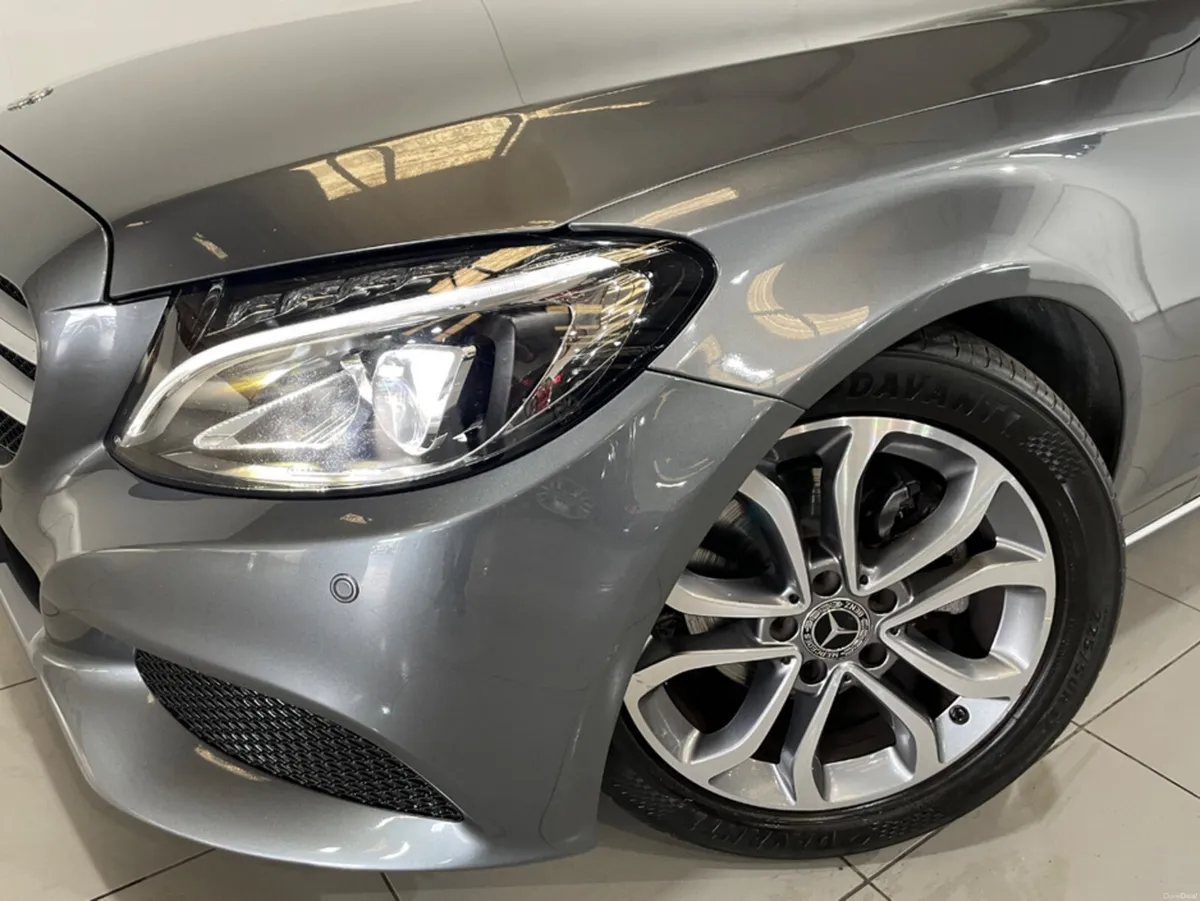 Mercedes-Benz C-Class 180 D AVANTGARDE AUTO 4DR - Image 5